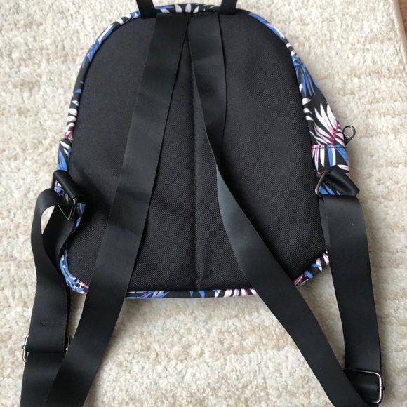 Brand New Backpack - Picture 3 of 4